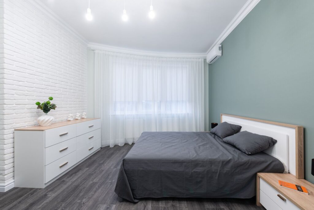 Yatak odası mobilyası örneği 23